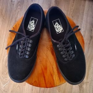 Vans Suede Authentic Platform Embossed